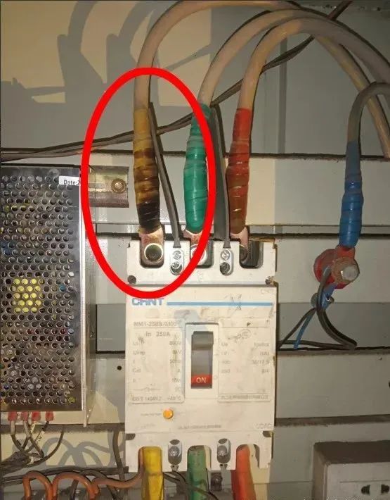 配電柜冒煙與250A斷路器進(jìn)線端電弧難題解析
